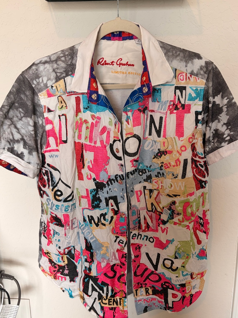 Robert Graham Multicolor Graphic Button-Down Shirt — Pink Blue Black Cream